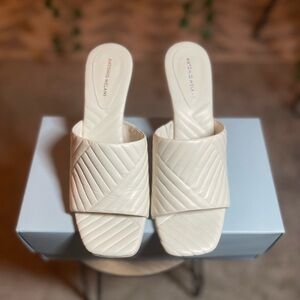 Antonio Melani Heels